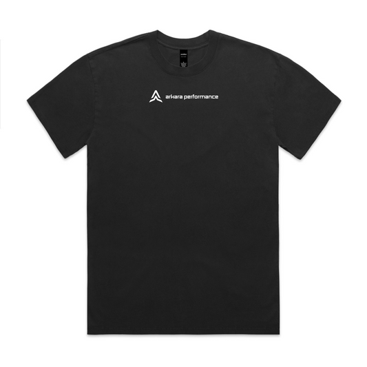 ARKARA PERFORMANCE LOGO TEE - HEAVY FADED COAL