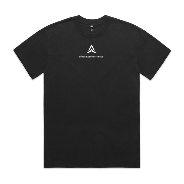 ARKARA PERFORMANCE LOGO TEE - HEAVY FADED COAL